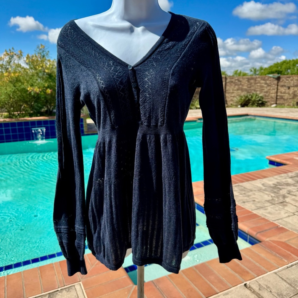 Navy V-Neck Buttoned Sweater, Size Small; Moda International